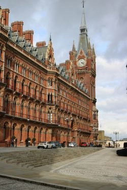 Luxury hotel near St Pancras Station London