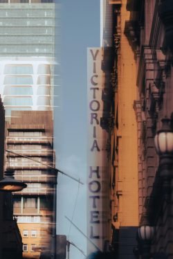 Luxury hotel near Victoria Station London