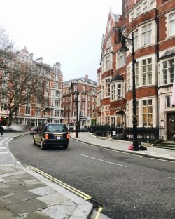 Escorts Near The Connaught Mayfair