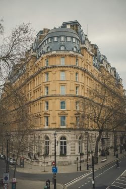 Escorts Near Corinthia London